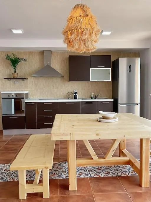 Apartamento Casa Bamboo Corralejo, Espacioso, Piscina Y Parking Spain