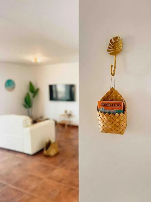 Apartamento Casa Bamboo Corralejo, Espacioso, Piscina Y Parking Spain
